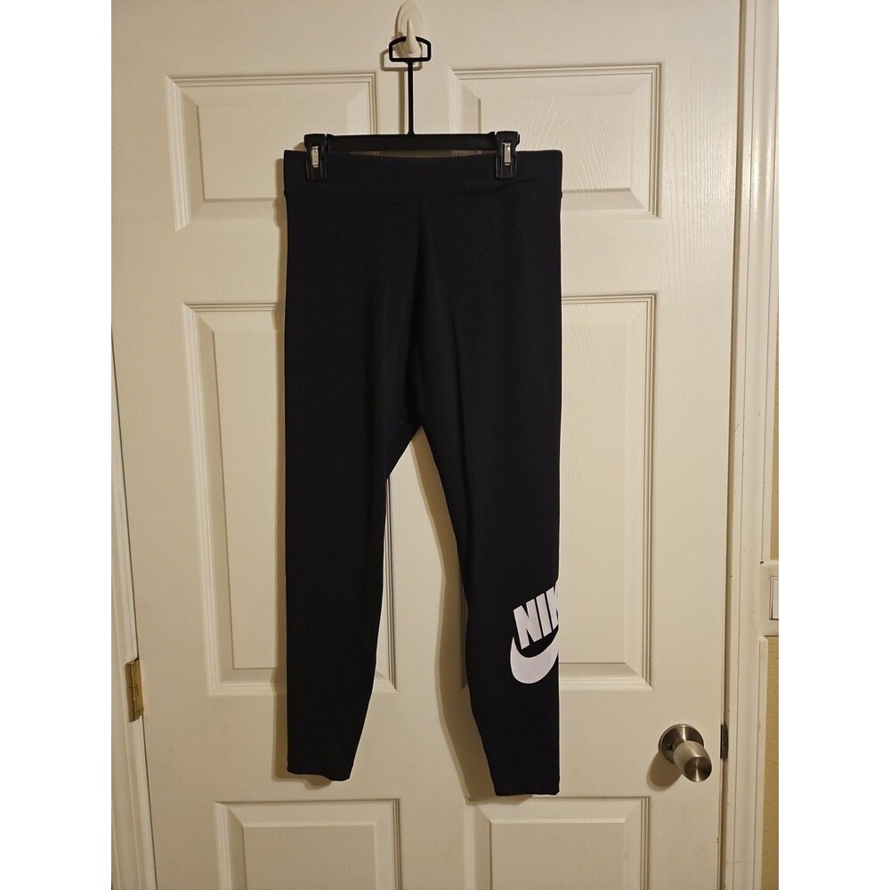 NEW Women L NIKE Sports Club Essential High Waisted Legging Black CZ8528 010 NWT